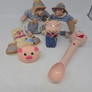 Vintage Pig Kitchen Collectibles Set Figurines Ice Cream Scoop Salt Shaker Clips